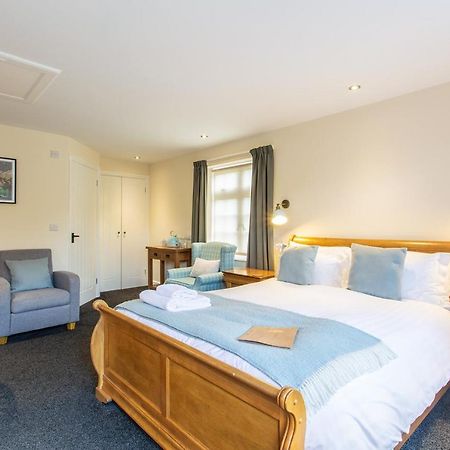 The Royal Oak Hotel Loughborough Bagian luar foto