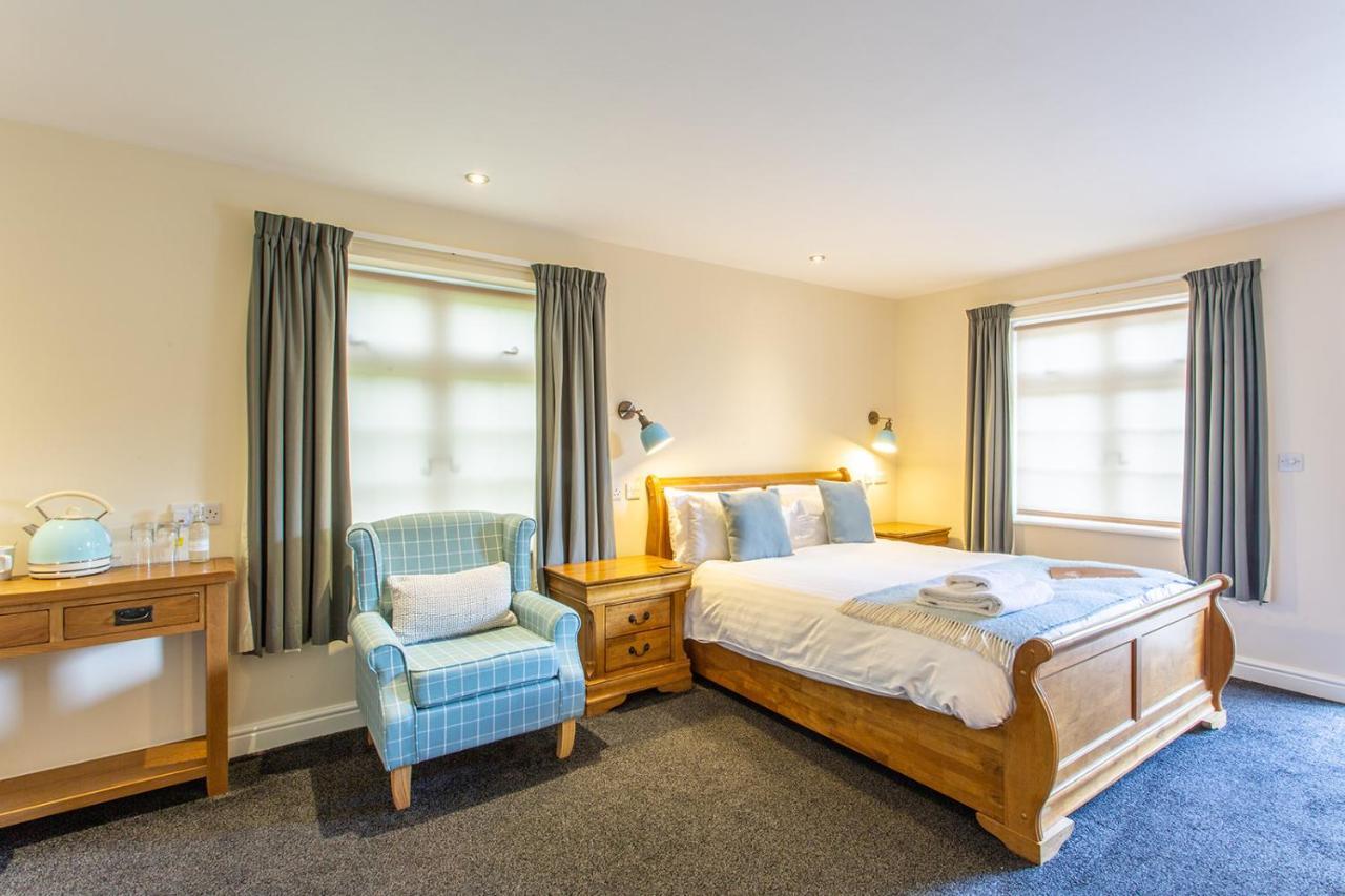 The Royal Oak Hotel Loughborough Bagian luar foto