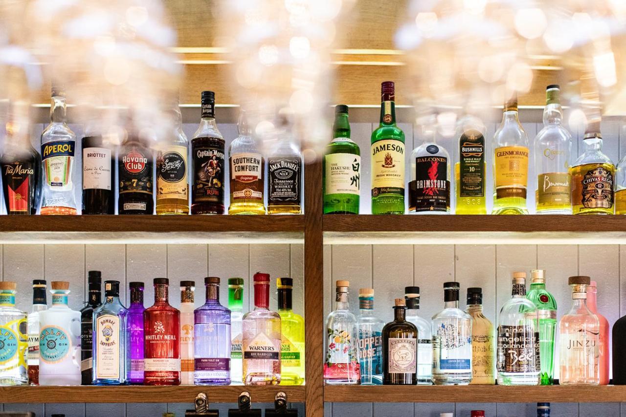 The Royal Oak Hotel Loughborough Bagian luar foto